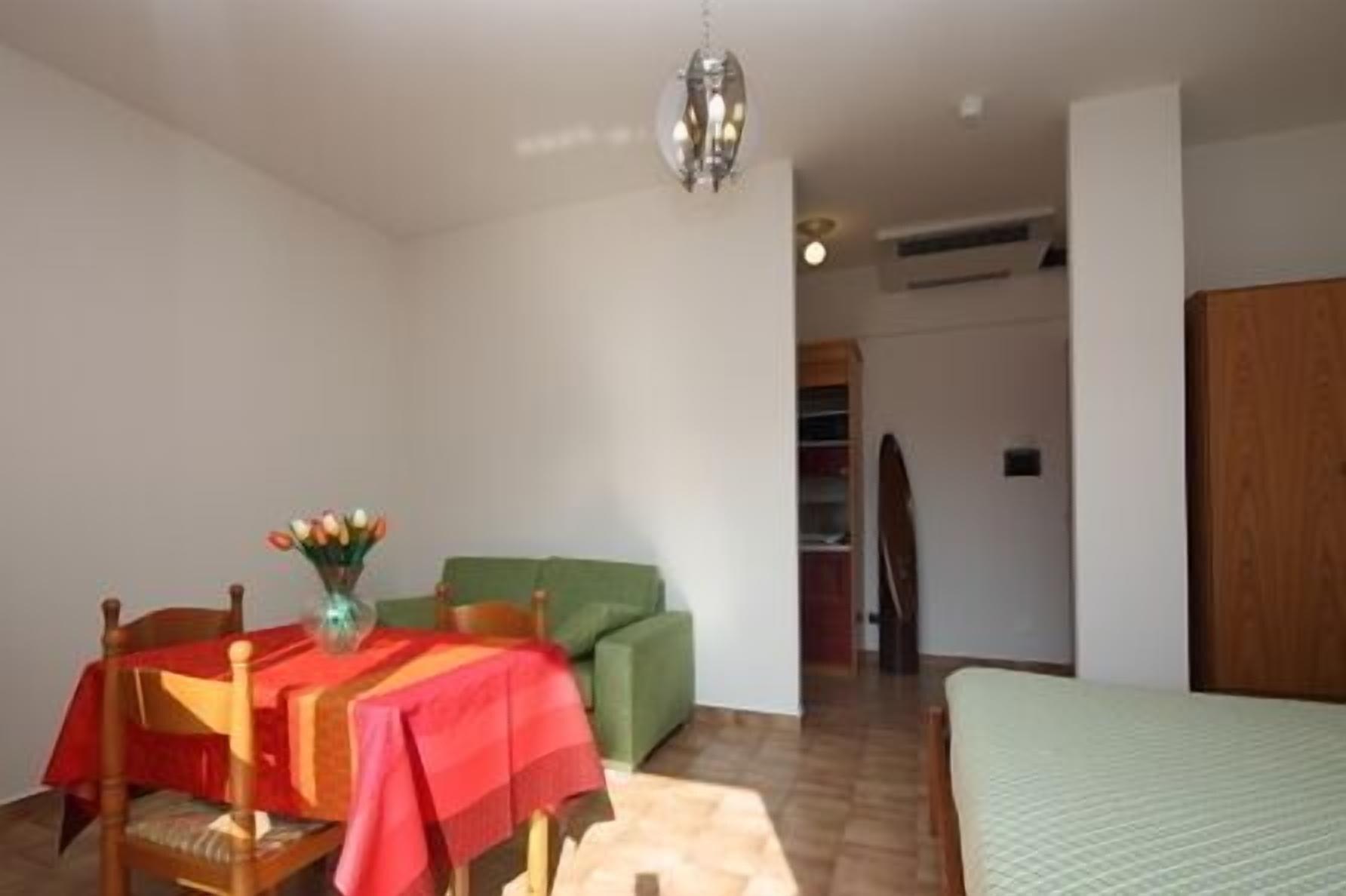 Kriss Appart hôtel Deiva Marina